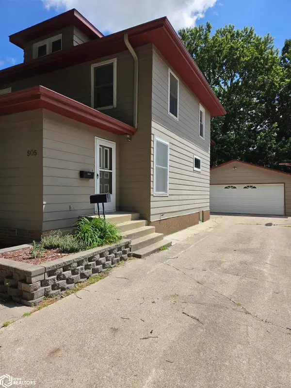 505 S Wooster Street, Algona, IA 50511