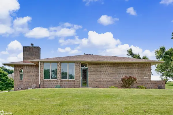 1702 Westwood Drive, Marshalltown, IA 50158