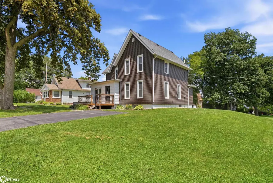 614 Grace Street, Gladbrook, IA 50635 - #2