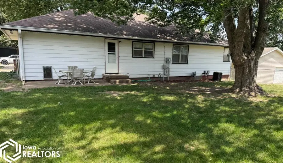 1813 Crestview Drive, Carroll, IA 51401 - #3