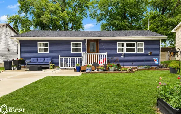 1820 S Coolidge Avenue, Mason City, IA 50401