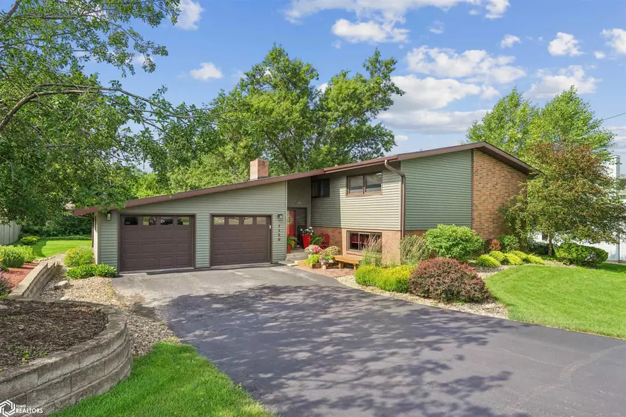 1120 W Olive Street, Marshalltown, IA 50158 - #3