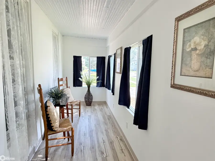 415 W 4th Street S, Newton, IA 50208 - #2