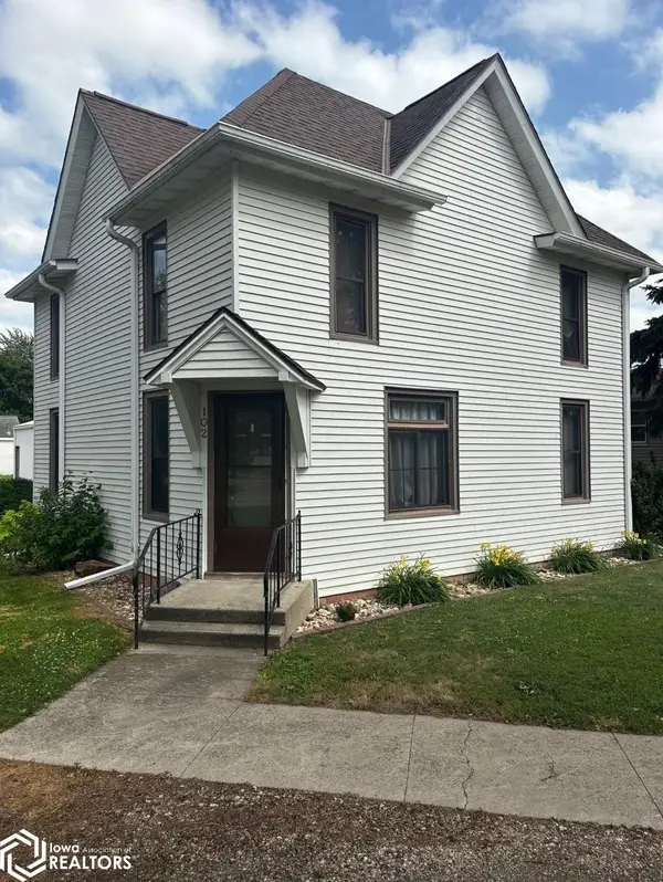102 Iowa Street, Cylinder, IA 50528