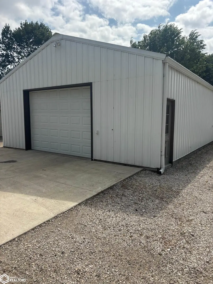 102 Iowa Street, Cylinder, IA 50528 - #2