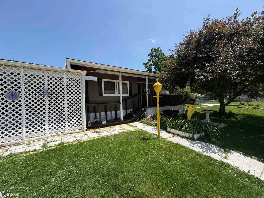 815 N 13th Street, Centerville, IA 52544 - #3
