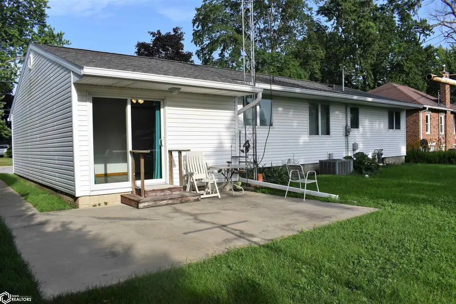 605 Dale Drive, Iowa Falls, IA 50126 - #2