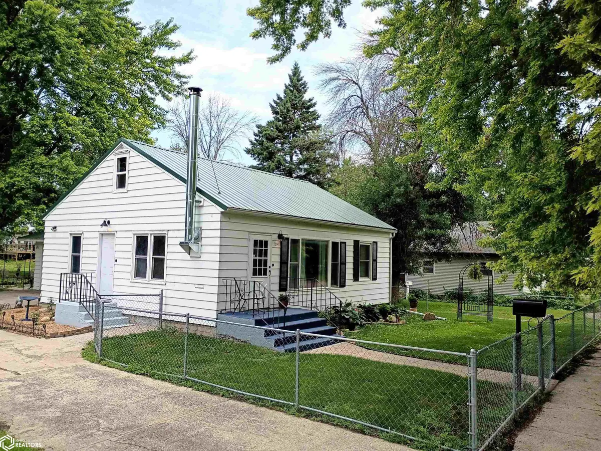 704 Des Moines Avenue, Rolfe, IA 50581 - #1