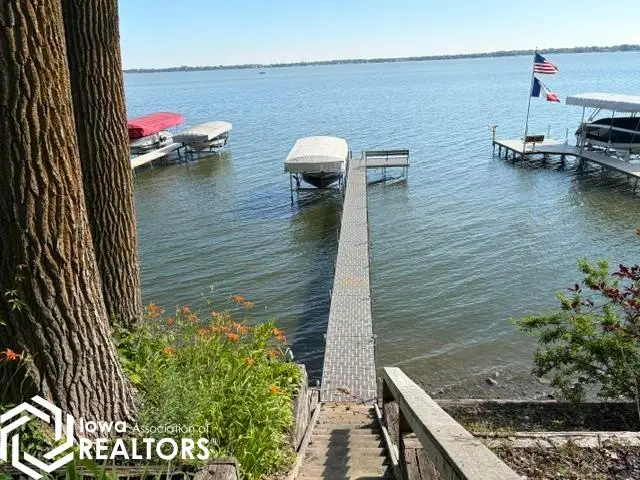 5494 Lakeview Drive, Clear Lake, IA 50428 - #2