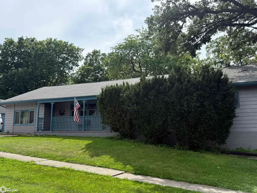 620 N Maple Street, Creston, IA 50801 - #3