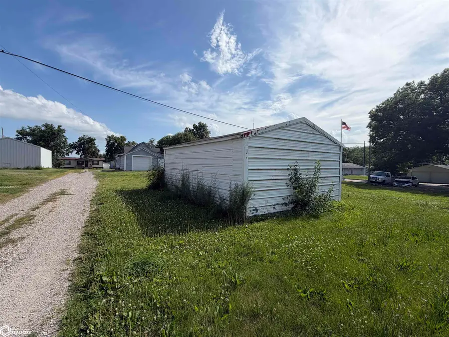 1116 High Ave W, Oskaloosa, IA 52577 - #3
