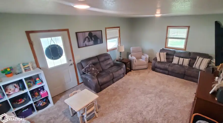 502 Western Avenue, Shelby, IA 51570 - #2