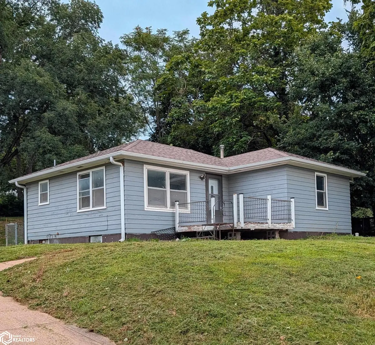 2307 Main Street, Hamburg, IA 51640 - #1