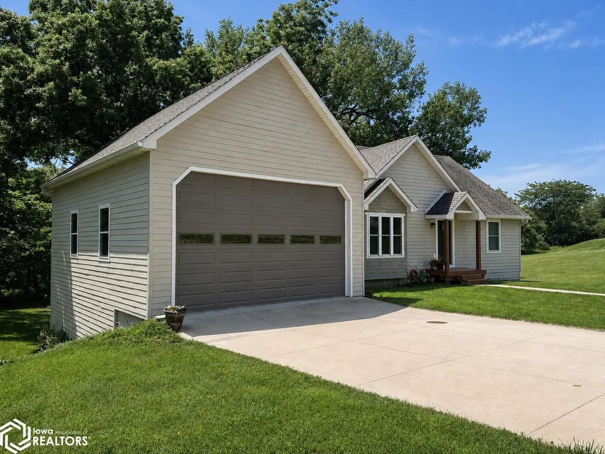 17587 Lakeshore Drive, Moravia, IA 52571 - #1