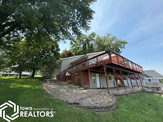 2161 S Lakeshore Drive, Brooklyn, IA 52211 - #2