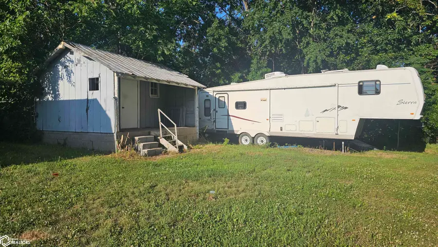 1099 N 18th Street, Centerville, IA 52544 - #3