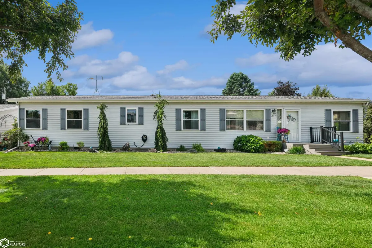 2714 Arnold Drive, Marshalltown, IA 50158 - #1