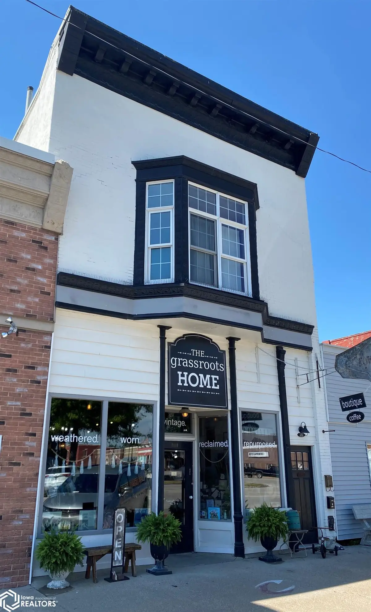 140 W Jefferson Street, Osceola, IA 50213 - #1