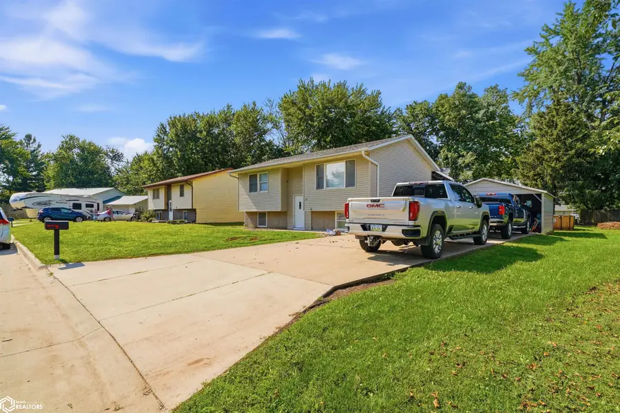 710 N Bergdahl Court, Mount Pleasant, IA 52641 - #2