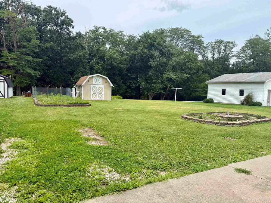 17 Asbury Circle, Ottumwa, IA 52501 - #3