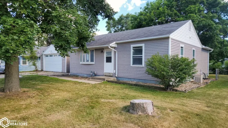 1109 12th Street Nw, Mason City, IA 50401 - #2