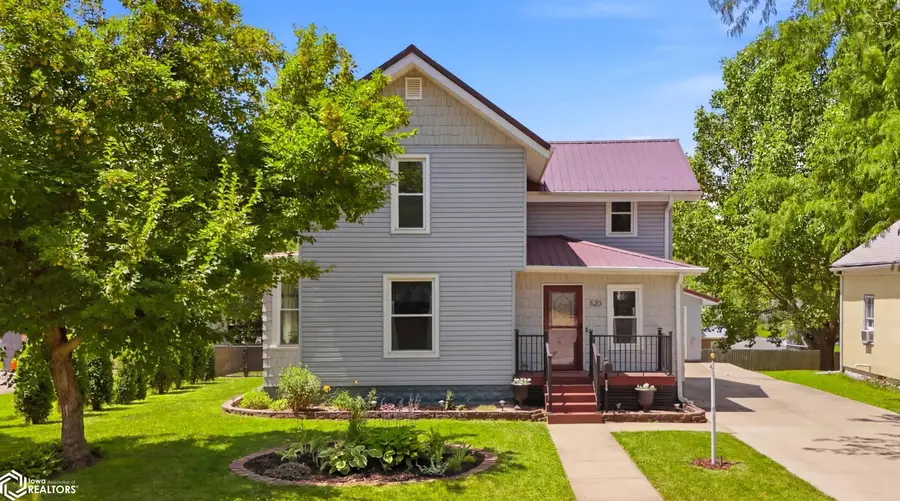 525 S Marion Avenue, Washington, IA 52353 - #3