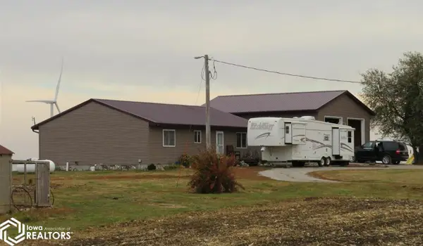 2357 510th Avenue, Deep River, IA 52222