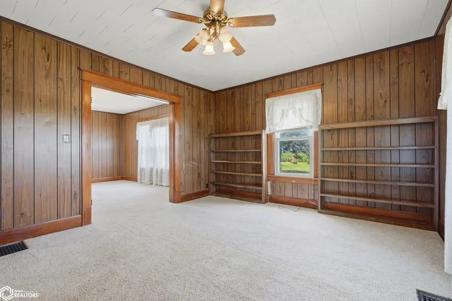 15773 125th Street, Columbus Junction, IA 52738 - #2