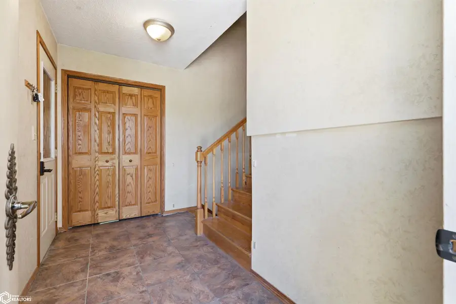 2942 Country Acres Drive, Danville, IA 52623 - #3