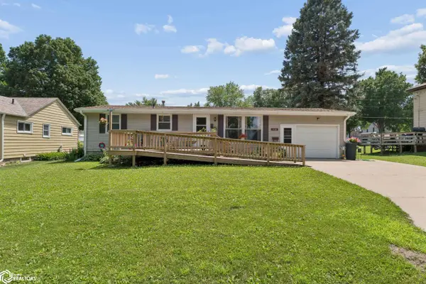 408 Pine Street, Osage, IA 50461