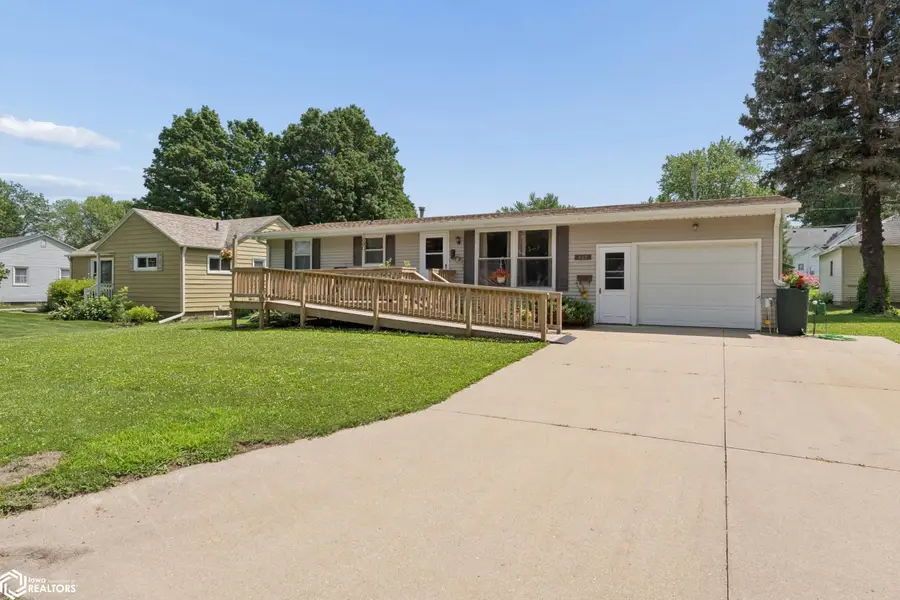 408 Pine Street, Osage, IA 50461 - #2