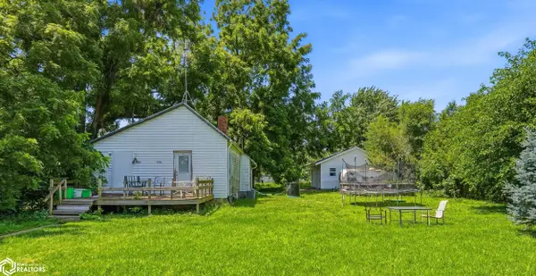 2201 Charles Street, Burlington, IA 52601