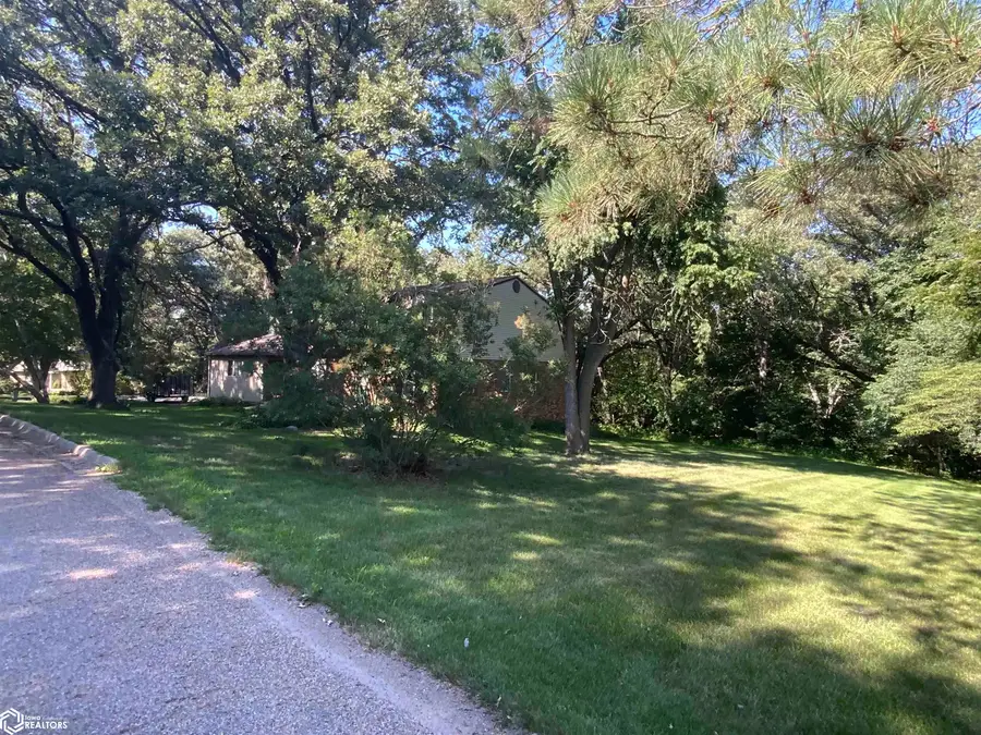 2392 Oak Brook Drive, Denison, IA 51442 - #3