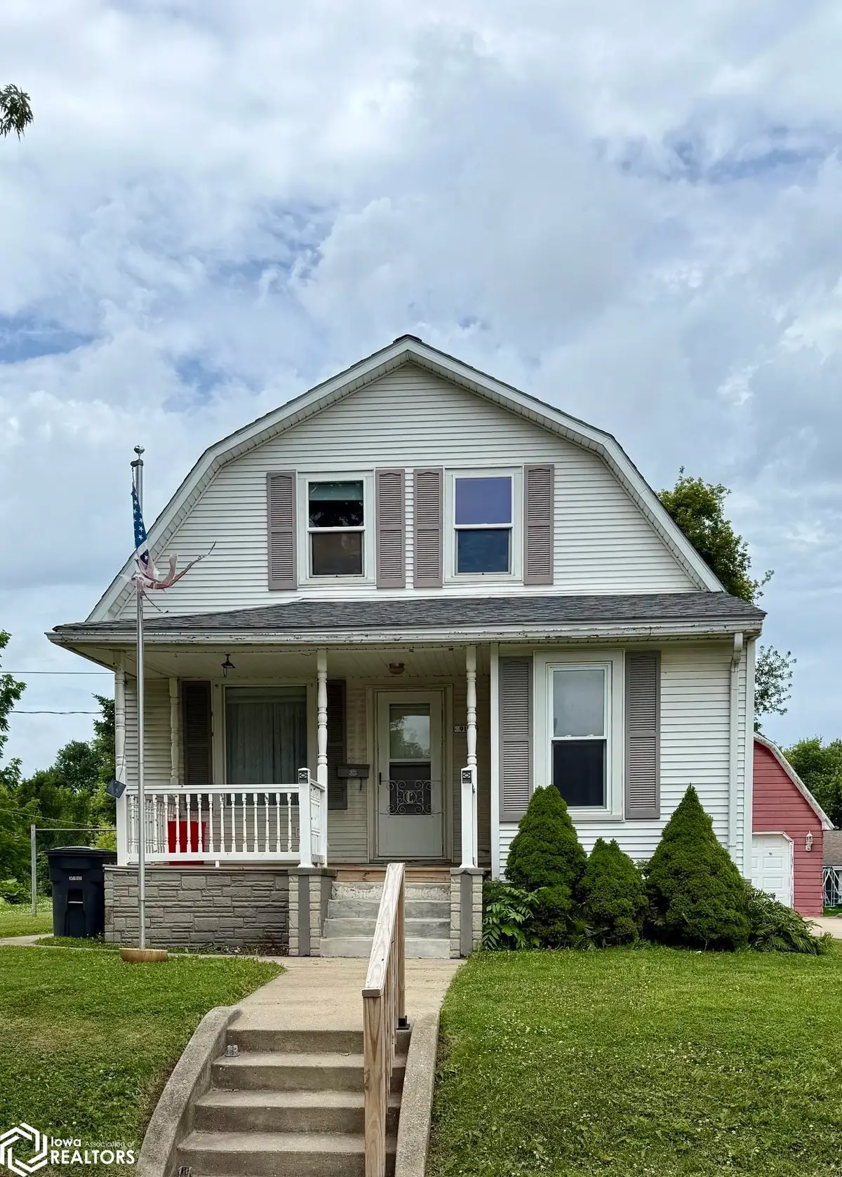 910 16th Street, Eldora, IA 50627 - #1