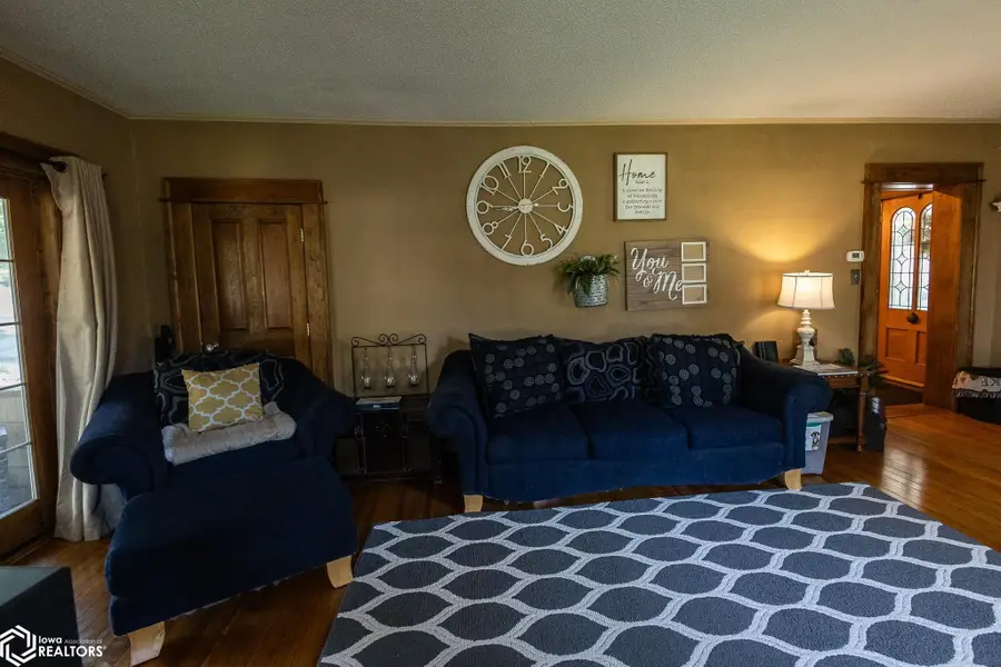 707 N 4th Street, Clear Lake, IA 50428 - #3