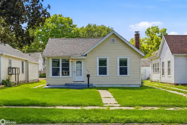 1227 N 6th Street, Burlington, IA 52601
