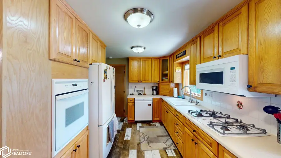 2535 15th St Nw, Mason City, IA 50401 - #2
