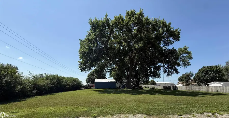 307 S Mulberry Street, Richland, IA 52585 - #3