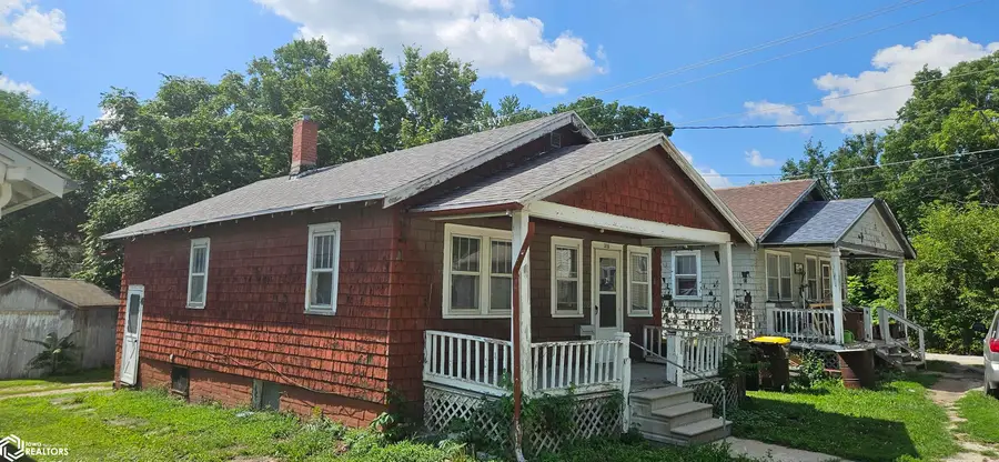 318 S Court Street, Osceola, IA 50213 - #3