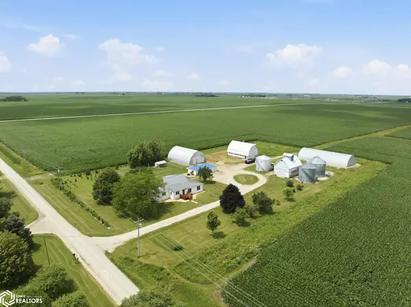2131 190th Street, Charles City, IA 50616