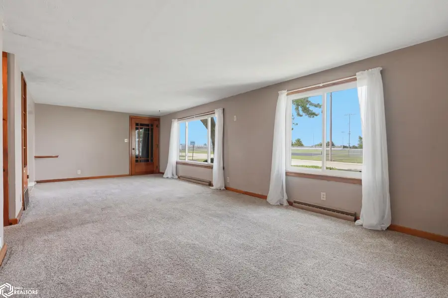 207 W Cummings, Wayland, IA 52654 - #2