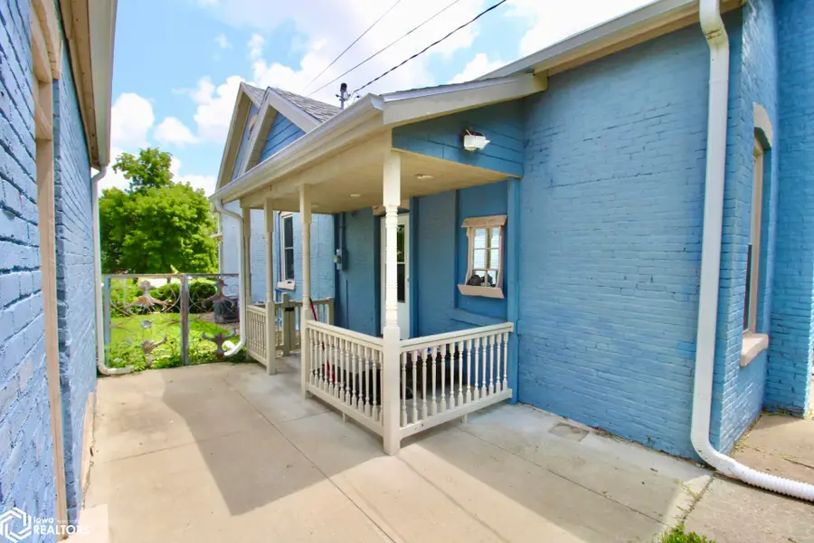 1116 High St, Keokuk, IA 52632 - #3