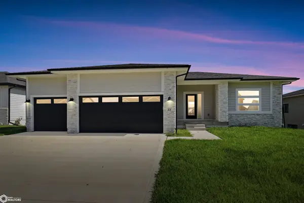 65 NW Hidden Knoll, Waukee, IA 50263