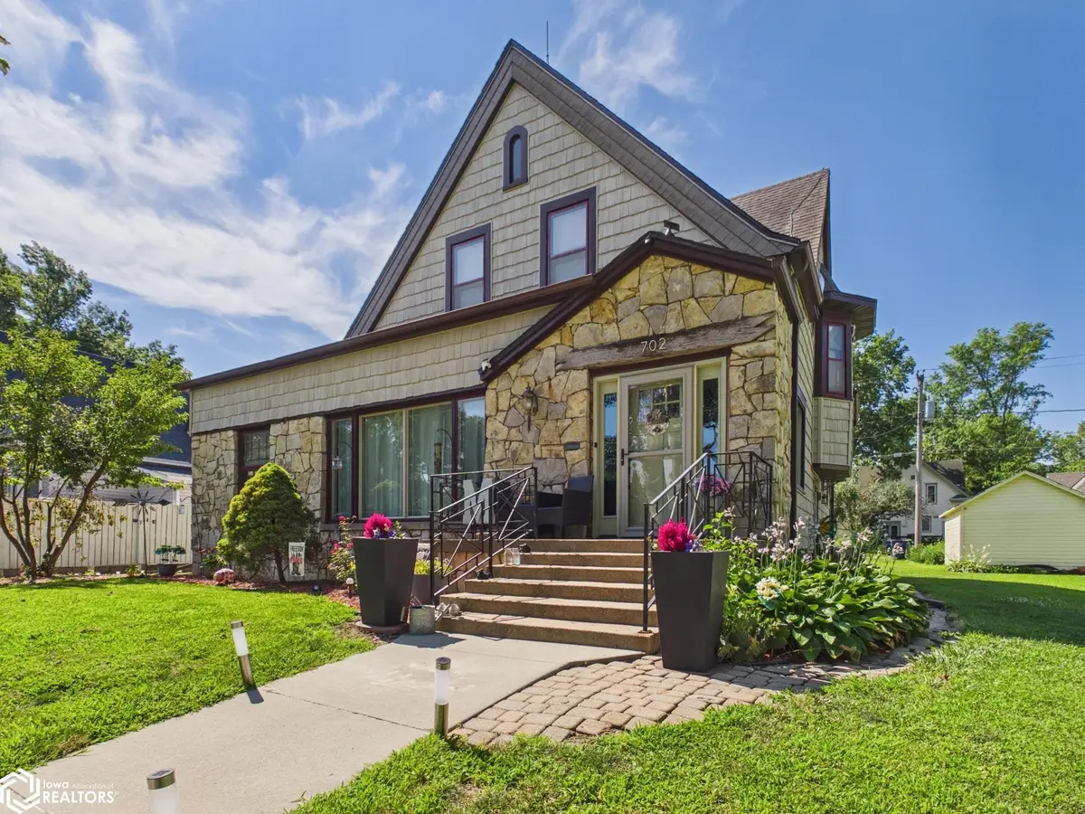 702 Seventh Avenue, Shenandoah, IA 51601 - #1