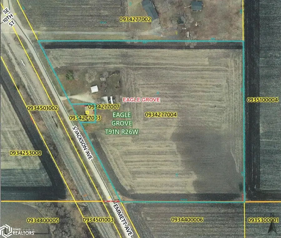 1204 S Jackson Avenue, Eagle Grove, IA 50533 - #3