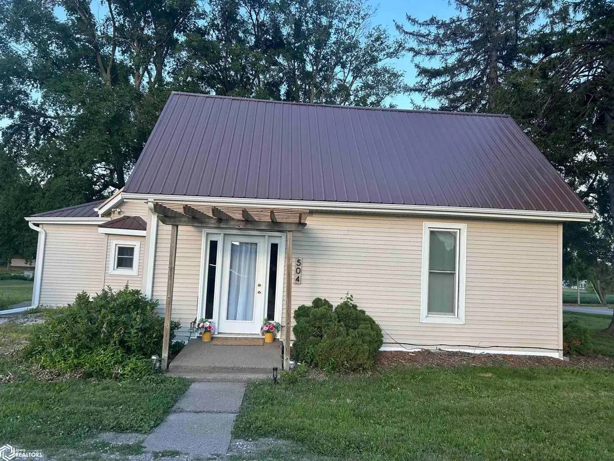 504 W Central, Winfield, IA 52659 - #1