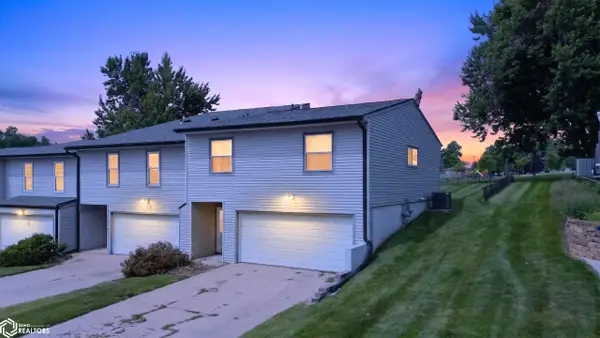 2301 S 5th Avenue, Marshalltown, IA 50158