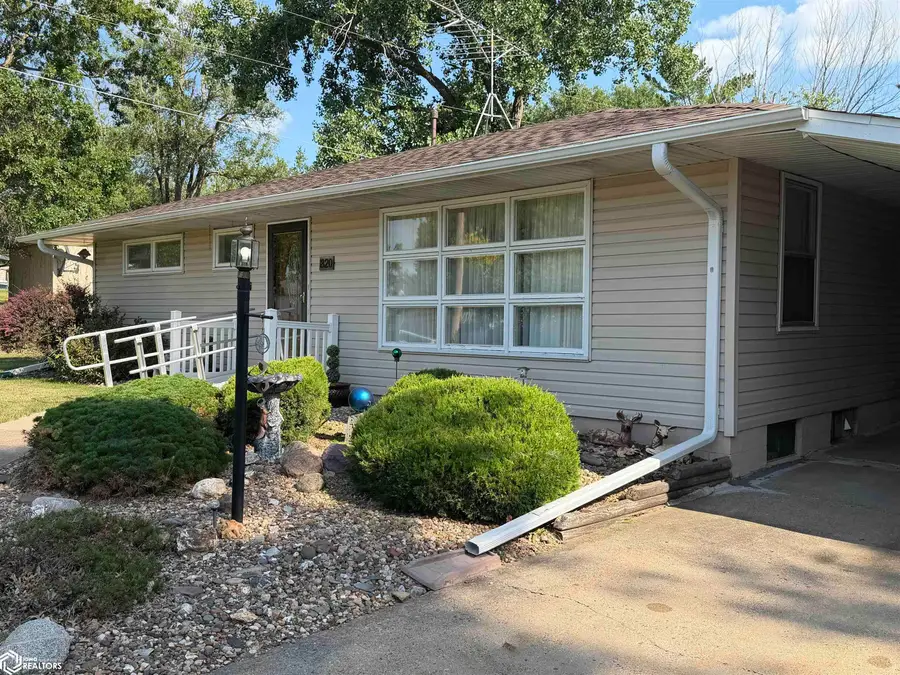 820 Ilion Avenue, Chariton, IA 50049 - #2