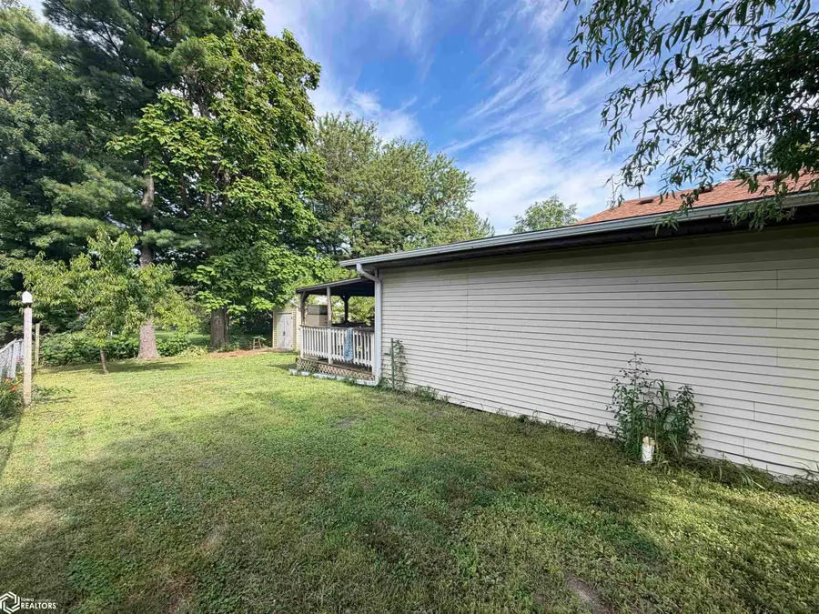 709 N 12th Street, Chariton, IA 50049 - #3