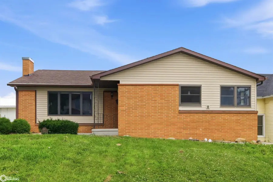 806 Oswego Street, Tama, IA 52339 - #2